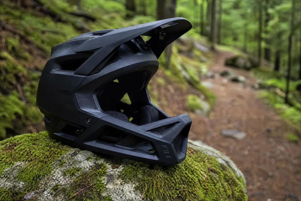Mountain Bike Helmet with Visor