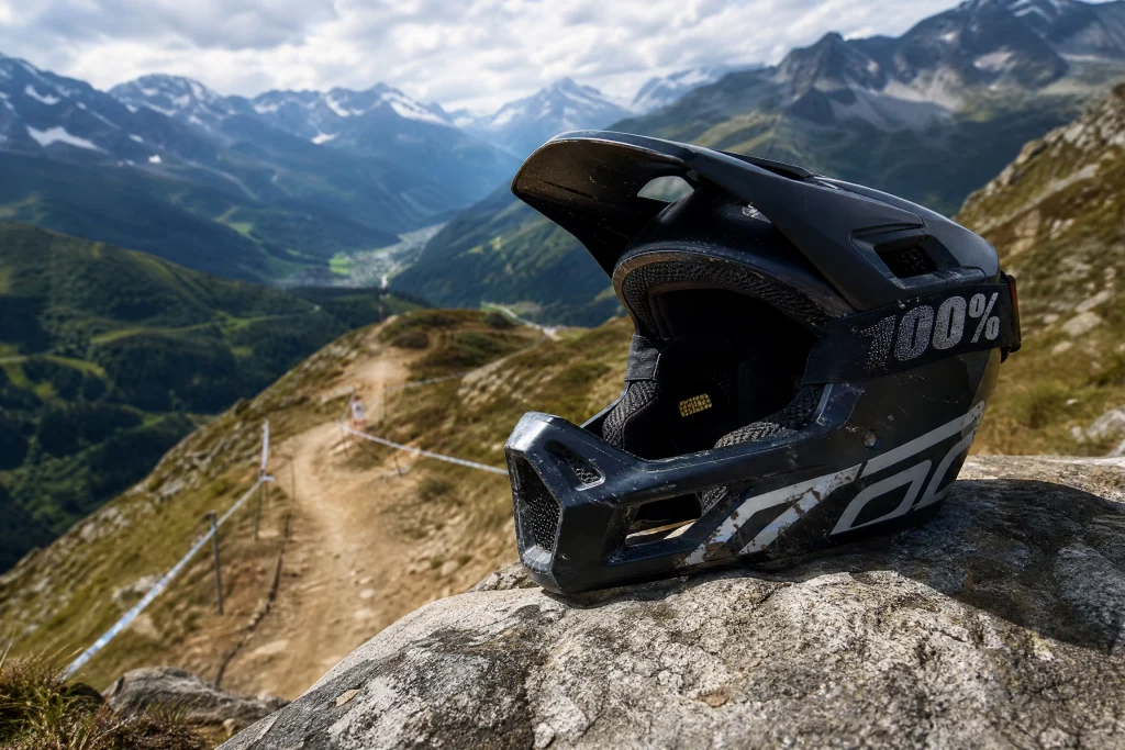 Downhill Mountain Bike Helmet